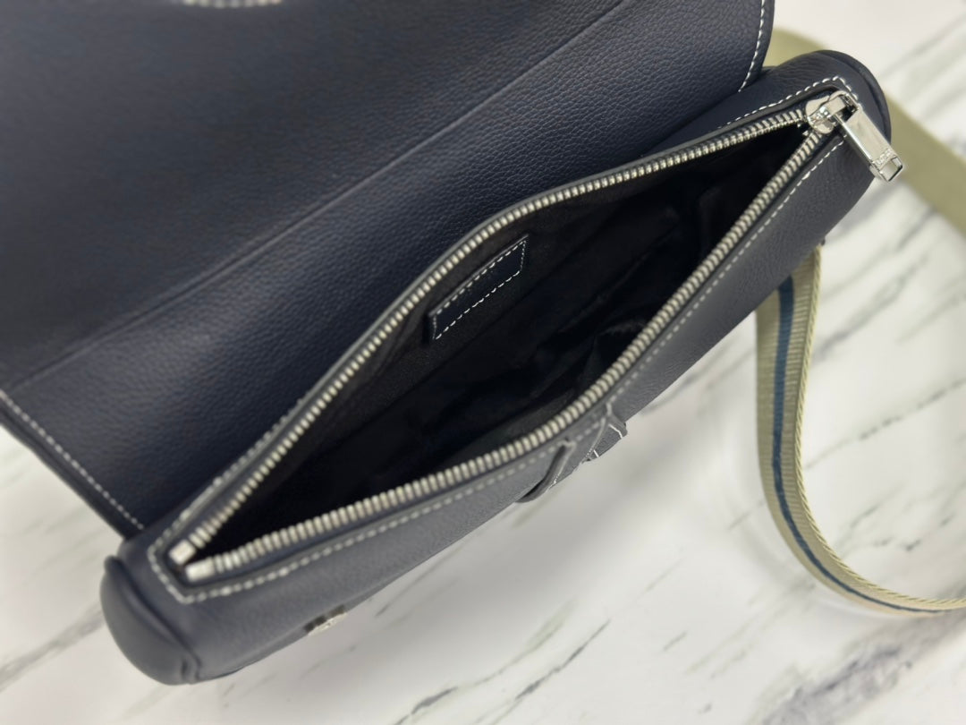 DIOR SADDLE 28 BAG IN BLACK LAMBSKIN