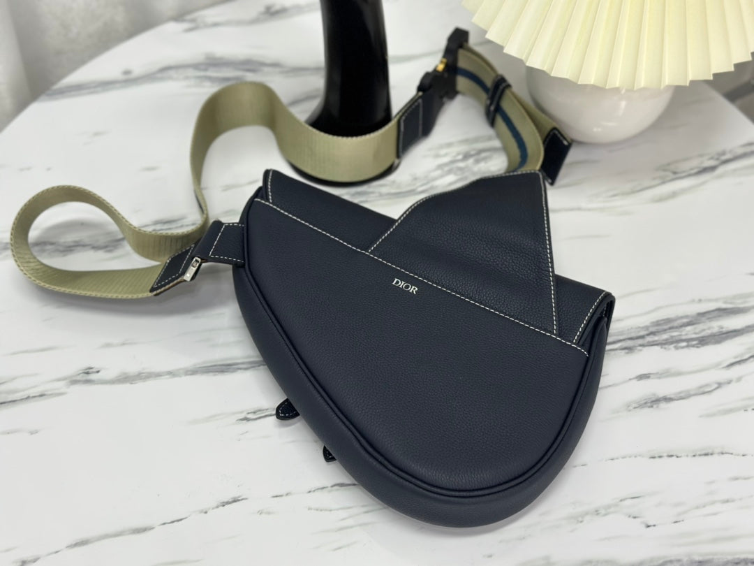 DIOR SADDLE 28 BAG IN BLACK LAMBSKIN