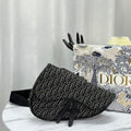 DIOR SADDLE 28 BAG IN BLACK OBLIQUE JACQUARD