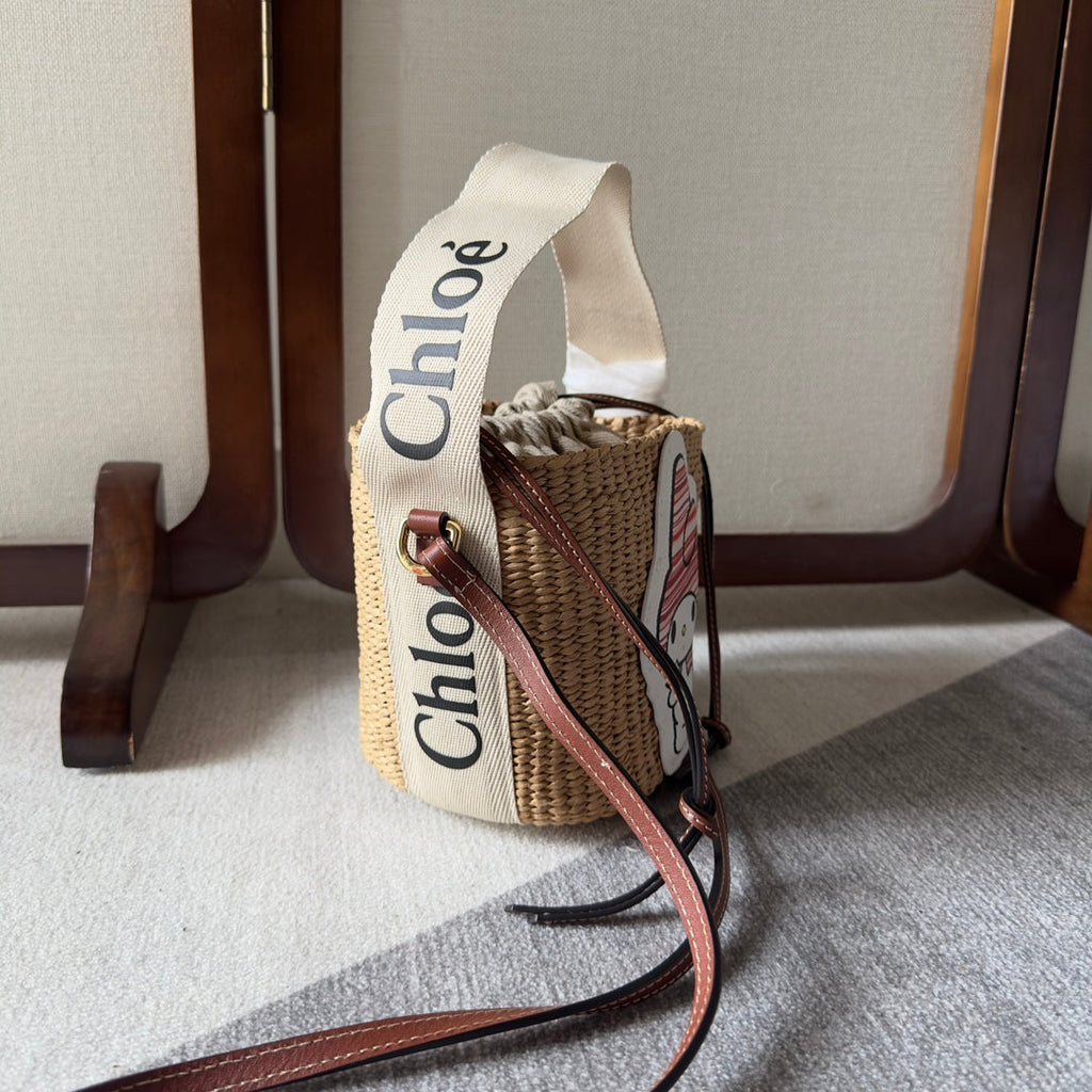 CHLOE MY MELODY SMALL WOODY BASKET 17 IN NATURAL FIBERS BEIGE WEBBING BROWN CALFSKIN