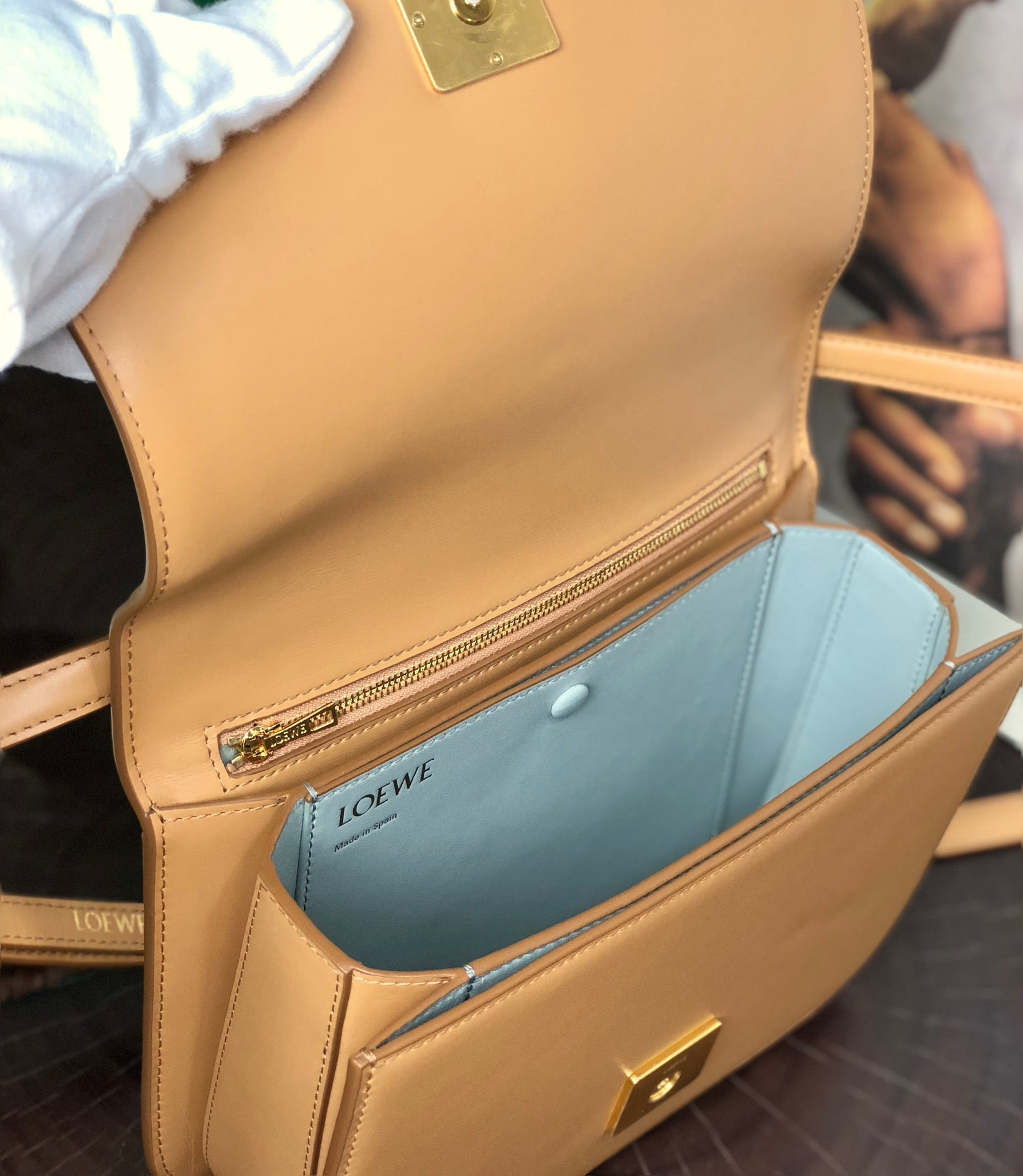 LOEWE LOE GOYA BAG 23 IN COPPER BROWN CALFSKIN