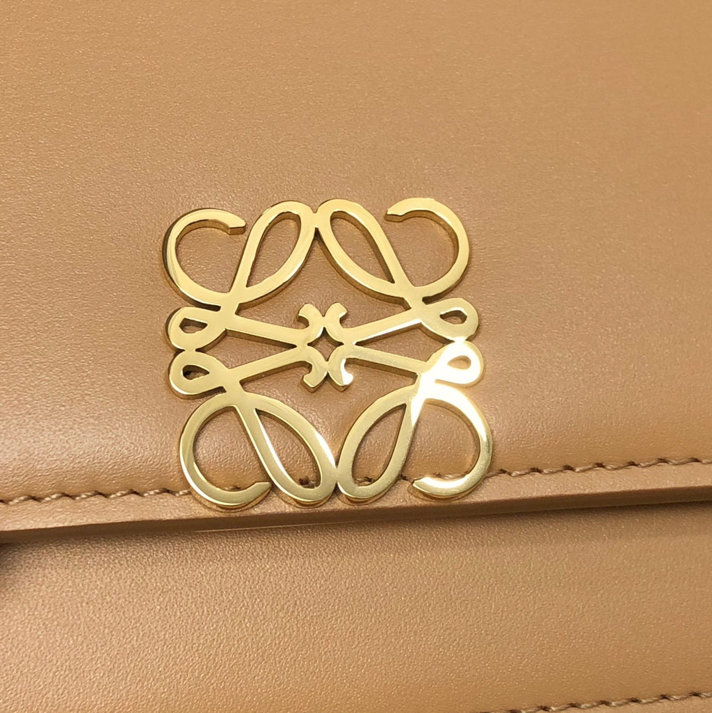LOEWE LOE GOYA BAG 23 IN COPPER BROWN CALFSKIN