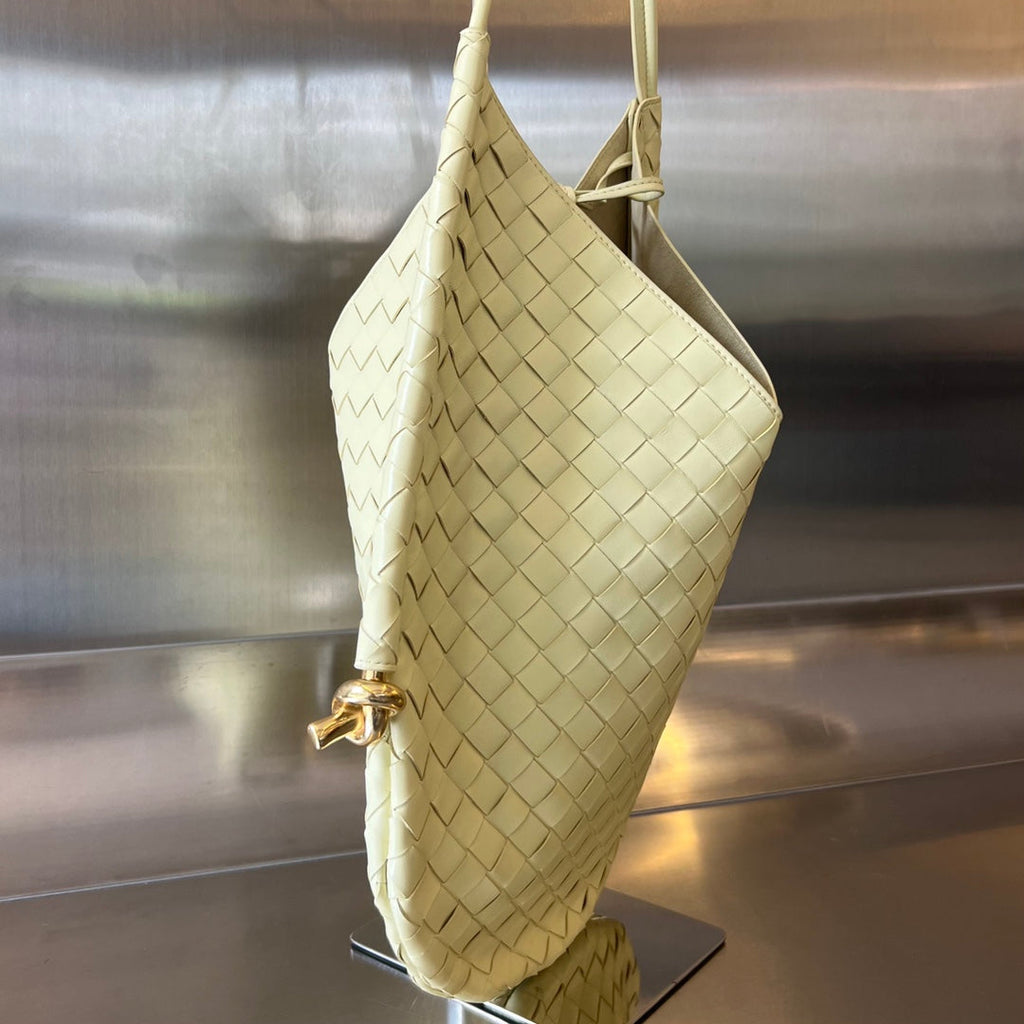 BOTTEGA VENETA MEDIUM SOLSTICE 44 DARK CREAM LAMBSKIN
