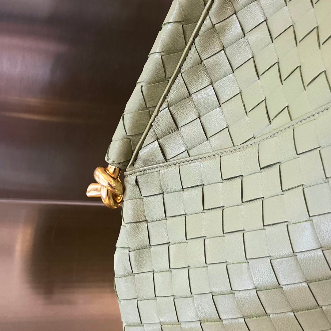 BOTTEGA VENETA MEDIUM SOLSTICE 44 SARDINE GREY LAMBSKIN