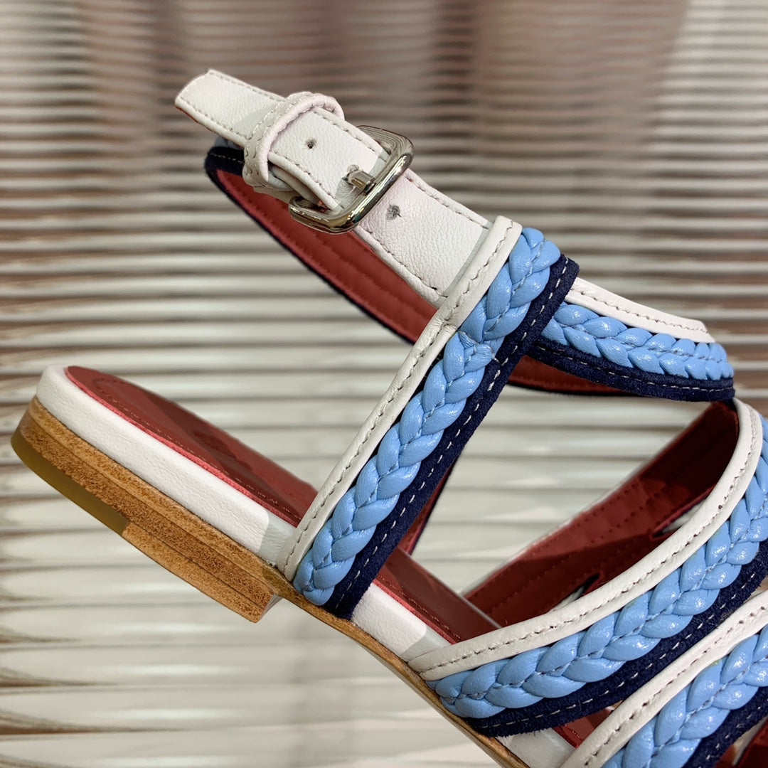 LP SPRIGHTLY CHARMS SANDAL SKY CALFSKIN