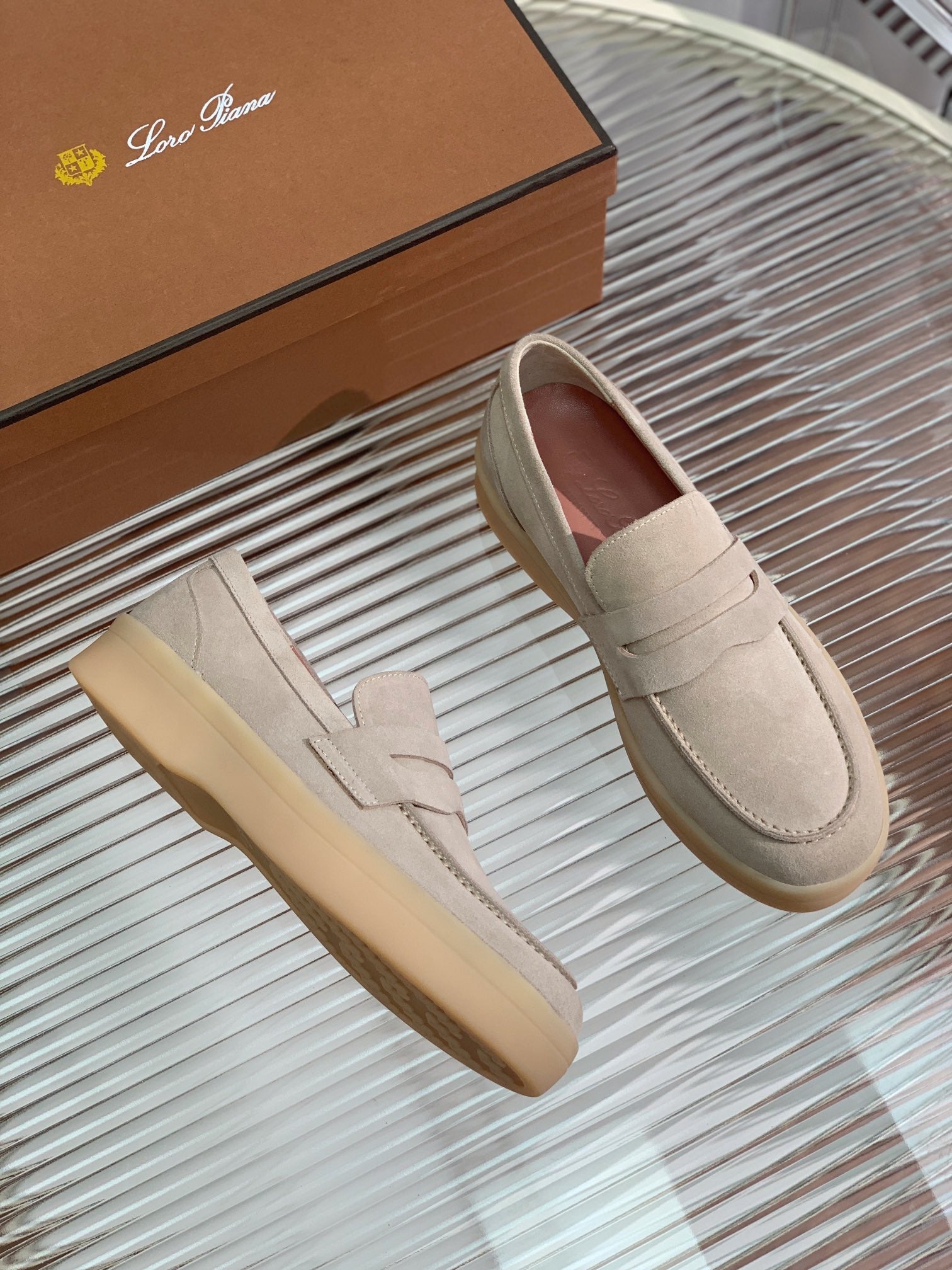 LP RETRO SUMMER WALK LOAFERS BEIGE SUEDE