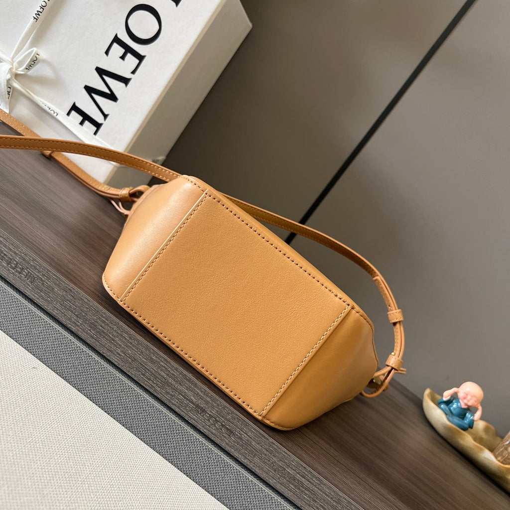 LOEWE LOE LUNA HOBO 28 BAG IN PASTEL ORANGE CALFSKIN