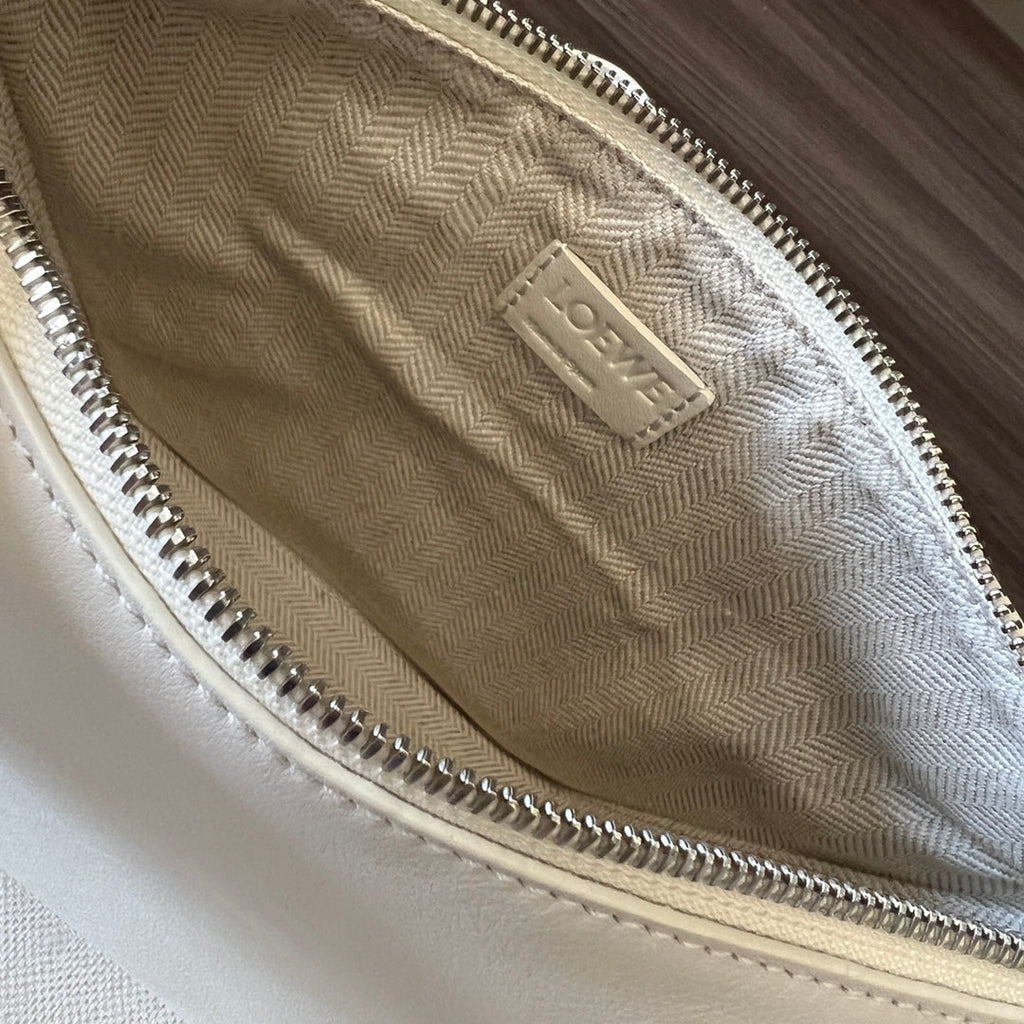 LOEWE LOE LUNA HOBO 28 BAG IN WHITE CALFSKIN
