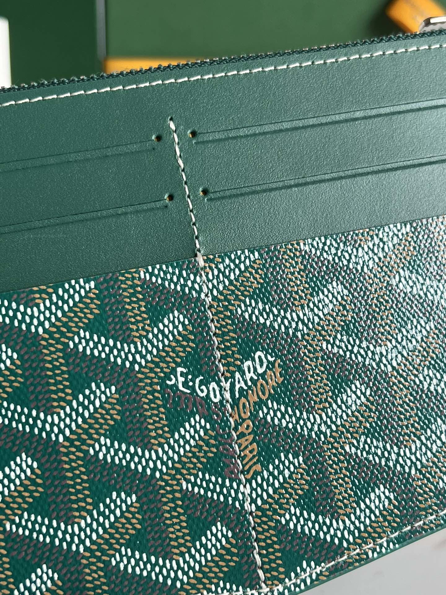 GOYARD INSERT LOUISE 21 IN GREEN GOYARDINE CANVAS