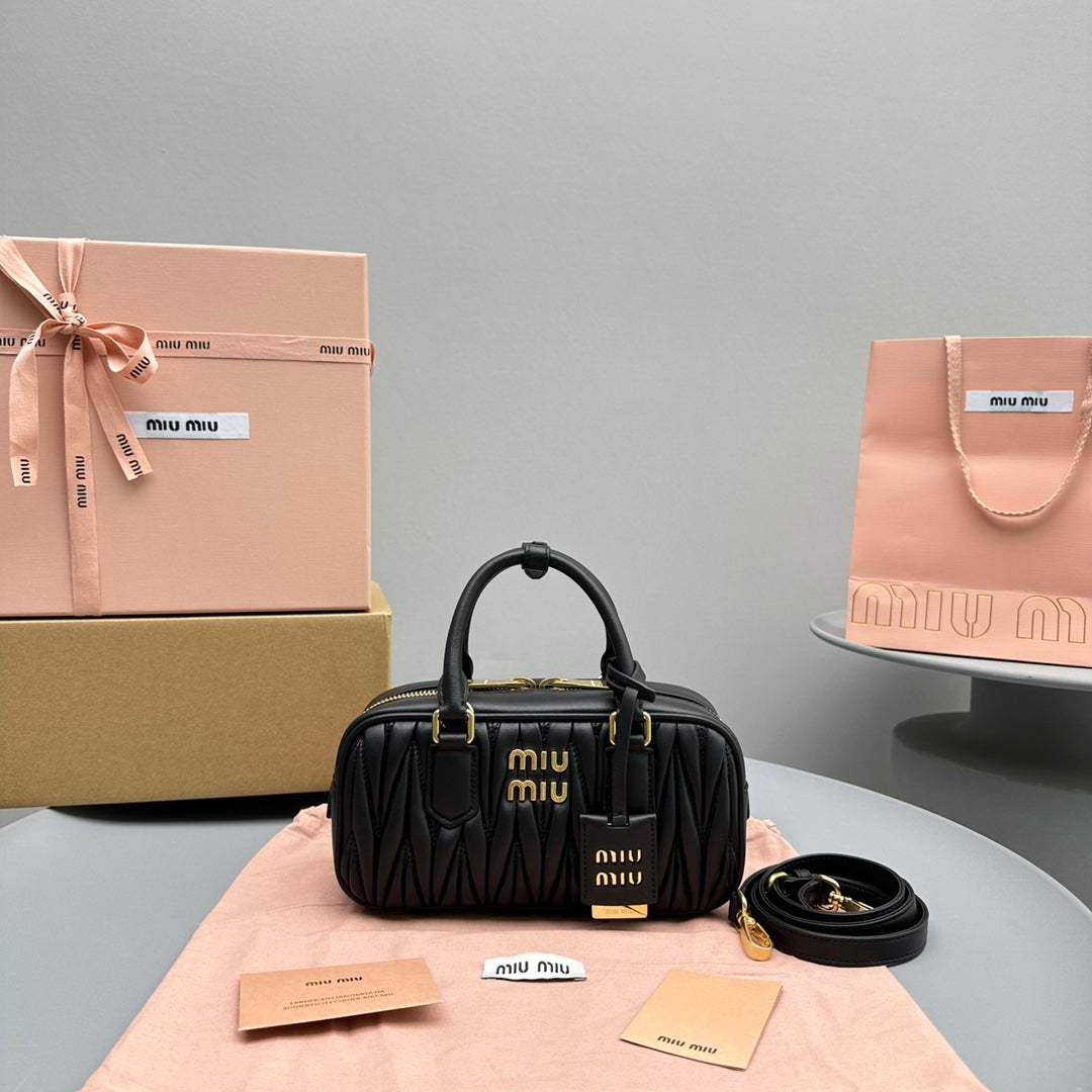 MIU MIU ARCADIE 23 BAG IN BLACK LAMBSKIN