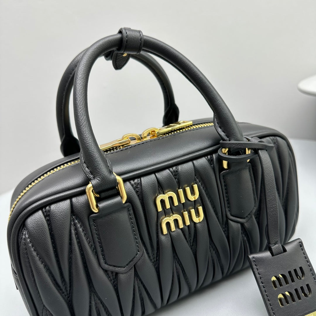 MIU MIU ARCADIE 23 BAG IN BLACK LAMBSKIN