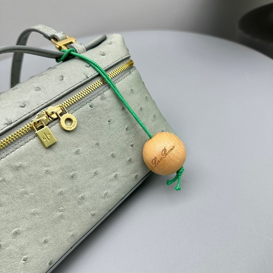 LORO PIANA EXTRA POCKET L19 IN PEARL GRAY OSTRICH LEATHER