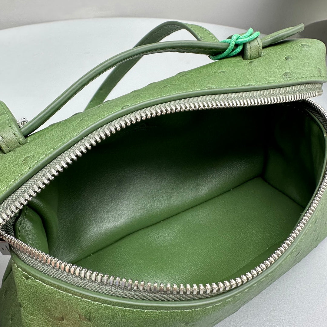 LORO PIANA EXTRA POCKET L19 IN JUNGLE GREEN OSTRICH LEATHER