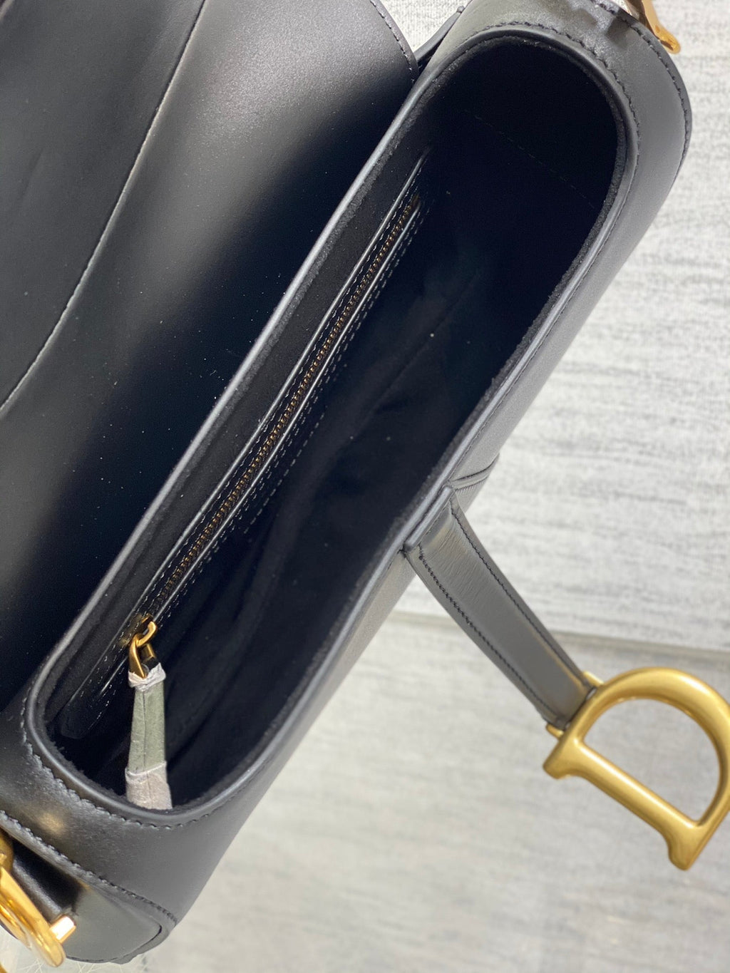 DIOR SADDLE BAG 24 IN BLACK CALFSKIN GOLD HARDWARE