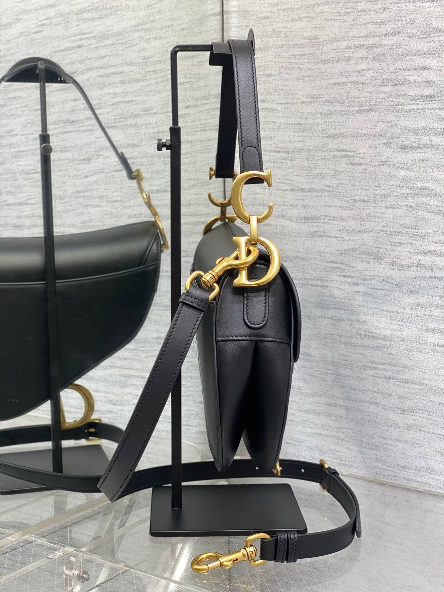 DIOR SADDLE BAG 24 IN BLACK CALFSKIN GOLD HARDWARE