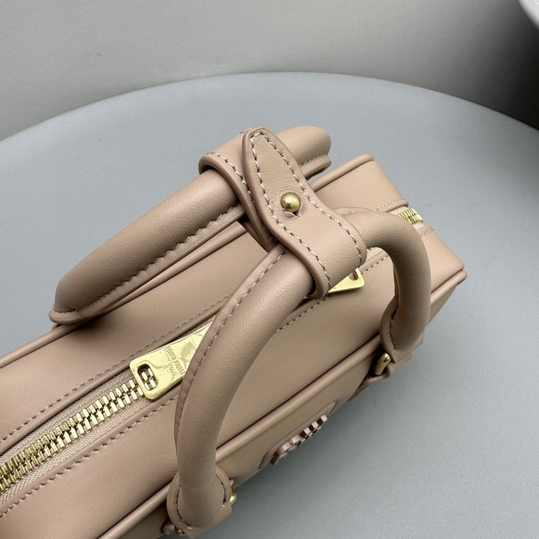 MIU MIU ARCADIE SMALL 22 BAG IN BABY PINK CALFSKIN