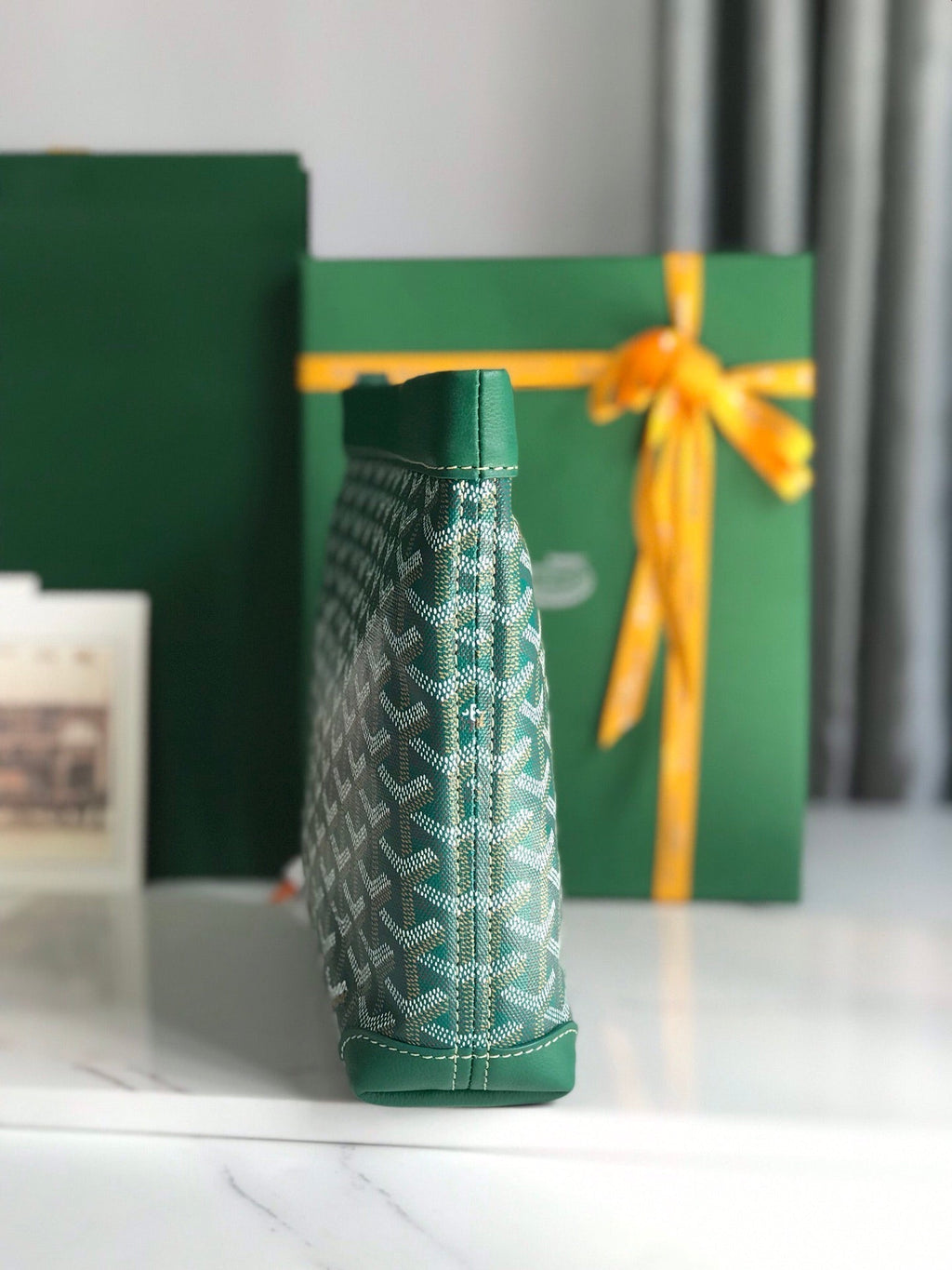 GOYARD CONTI POUCH 24 IN GREEN LAMBSKIN AND GOYARDINE CANVAS