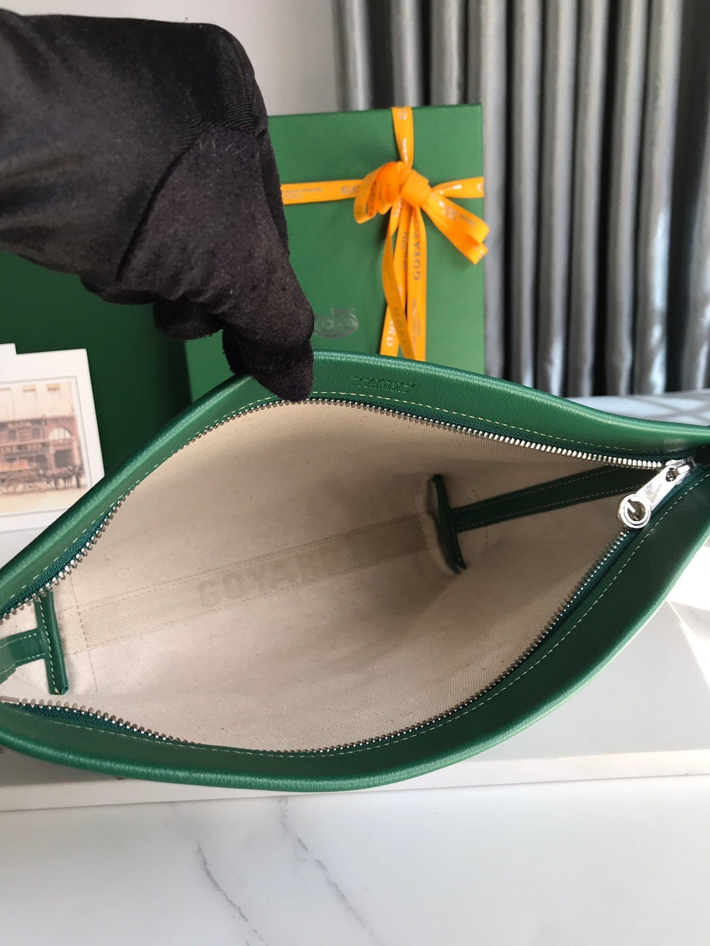 GOYARD CONTI POUCH 24 IN GREEN LAMBSKIN AND GOYARDINE CANVAS