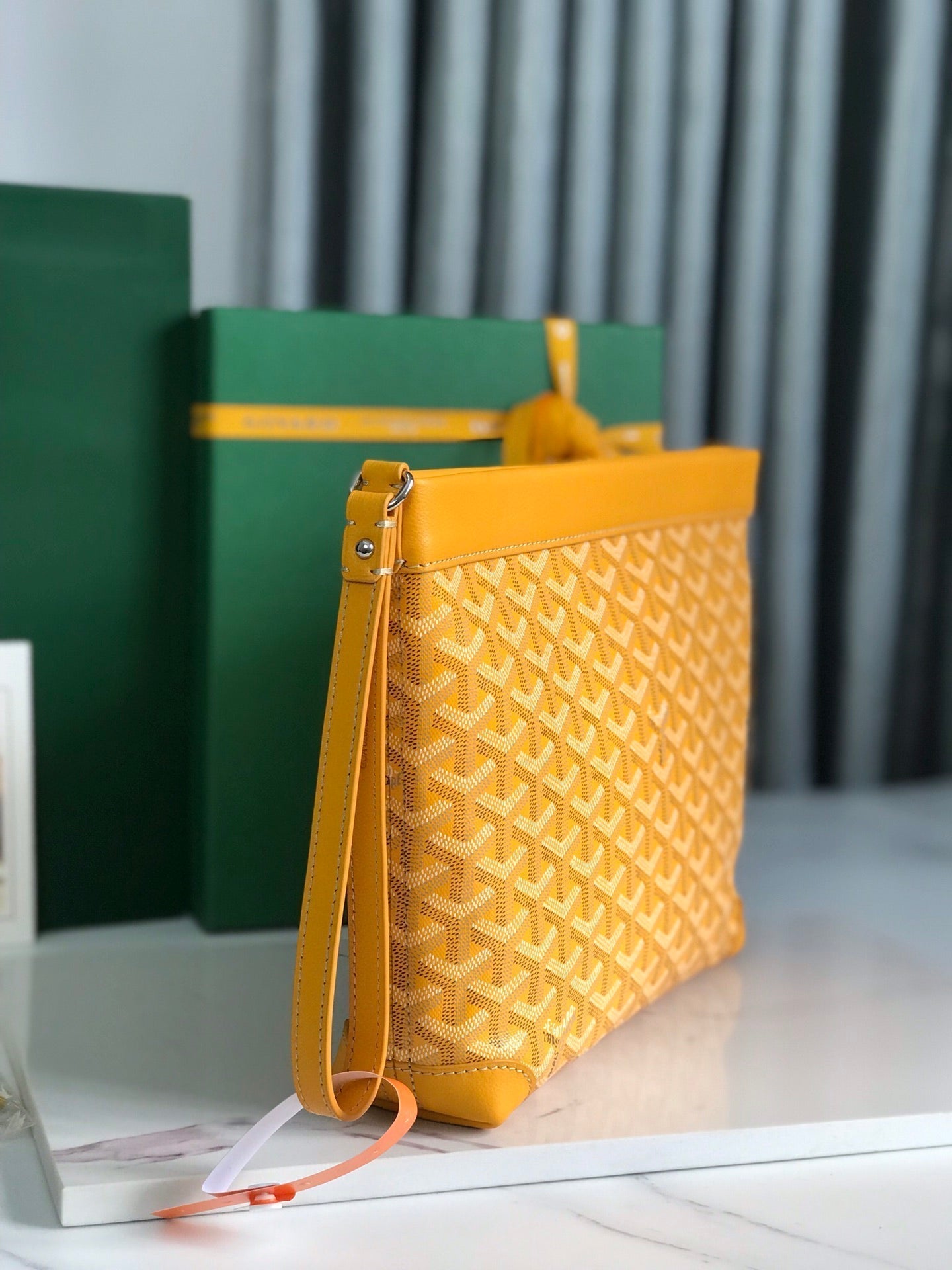 GOYARD CONTI POUCH 24 IN YELLOW LAMBSKIN AND GOYARDINE CANVAS