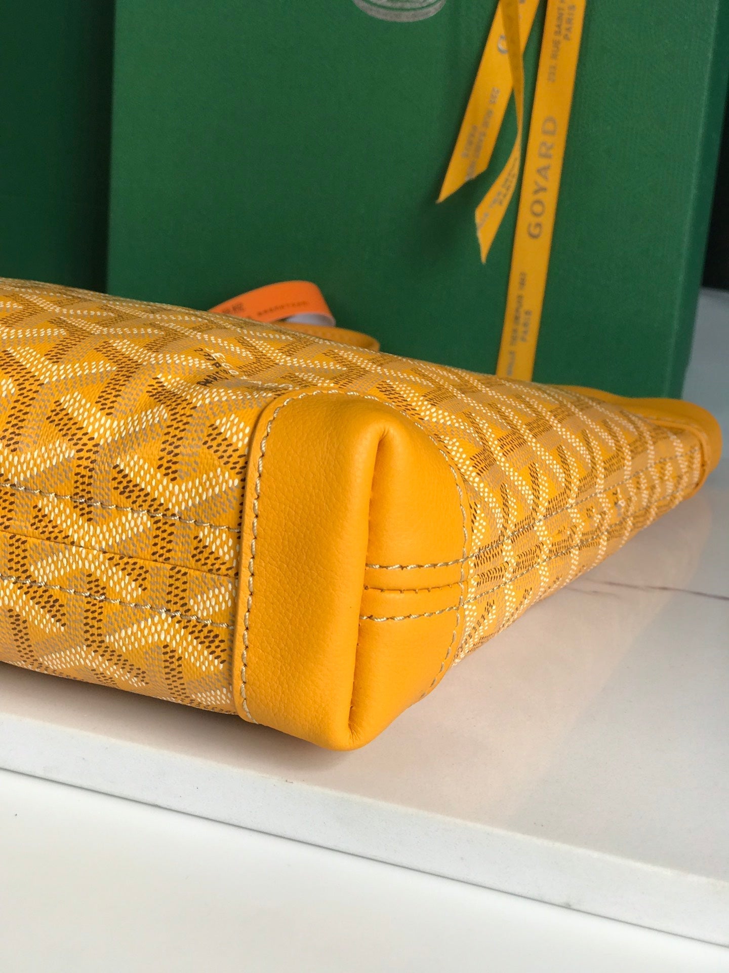 GOYARD CONTI POUCH 24 IN YELLOW LAMBSKIN AND GOYARDINE CANVAS
