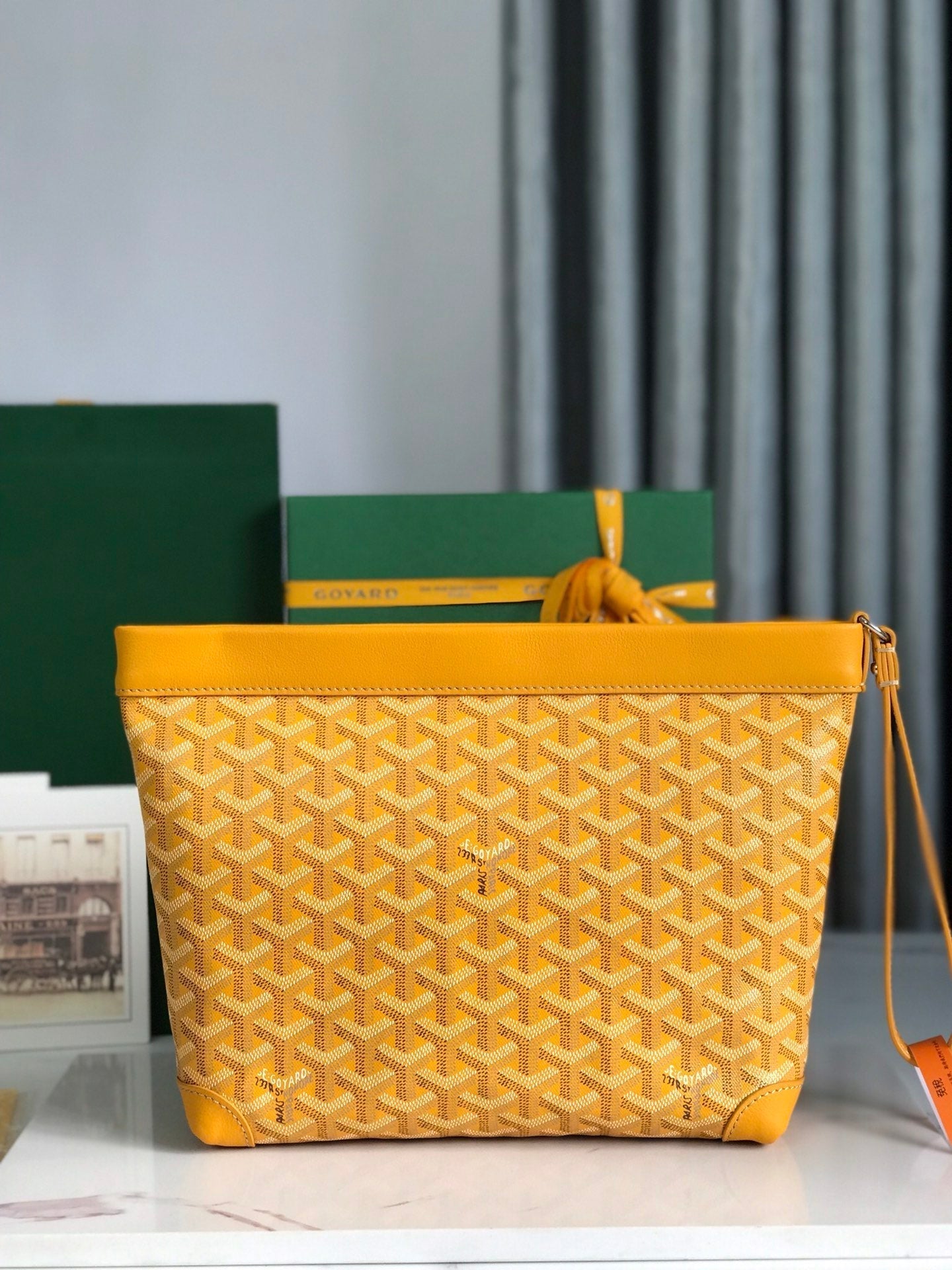 GOYARD CONTI POUCH 24 IN YELLOW LAMBSKIN AND GOYARDINE CANVAS