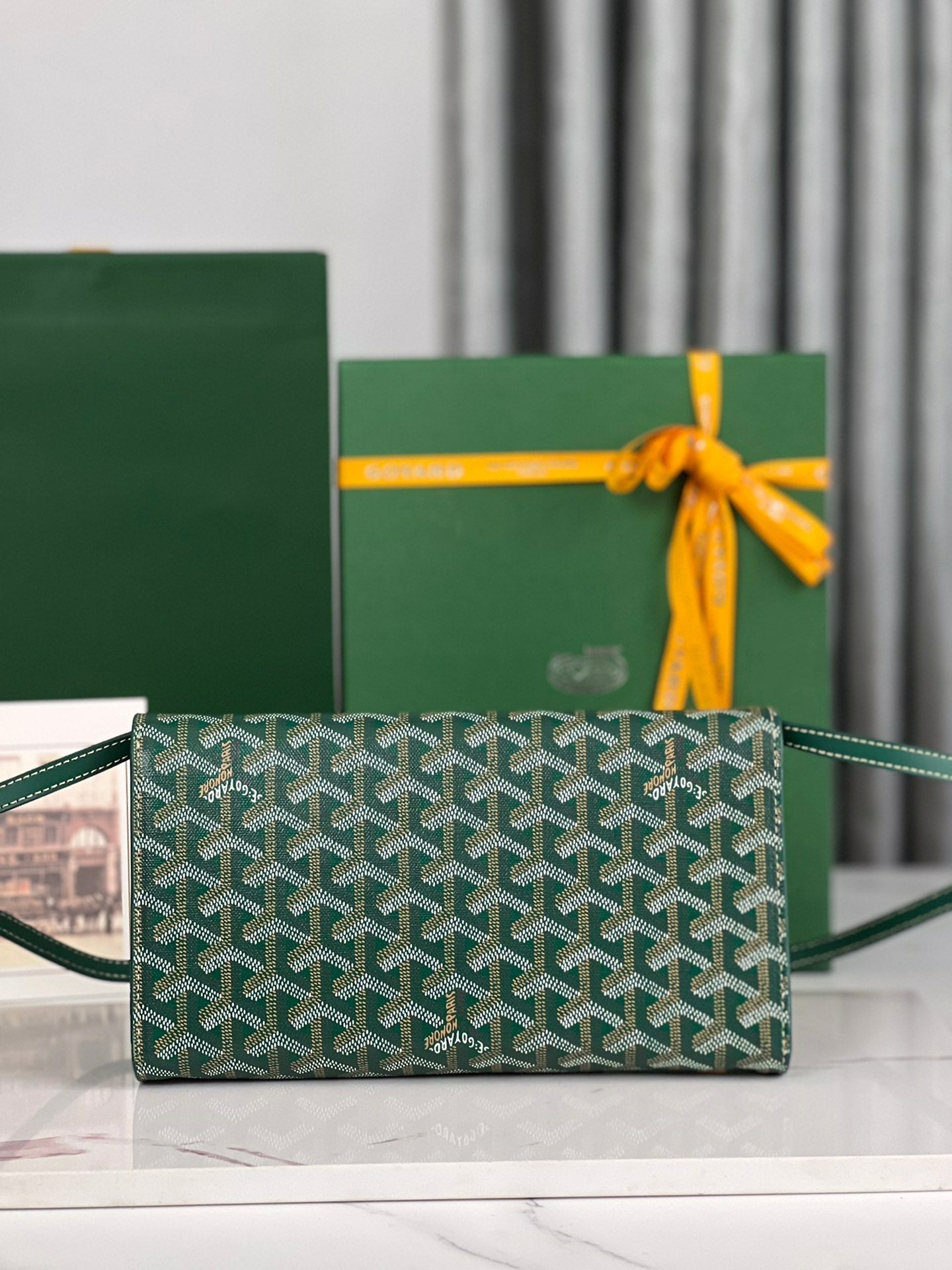 GOYARD MONTE-CARLO PM CLUTCH 25 IN GREEN GOYARDINE CANVAS