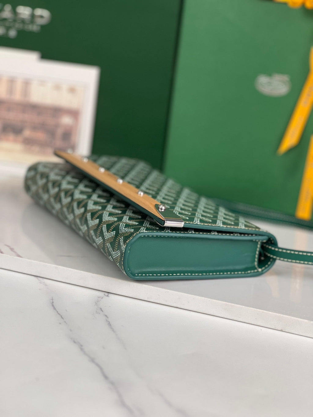 GOYARD MONTE-CARLO PM CLUTCH 25 IN GREEN GOYARDINE CANVAS