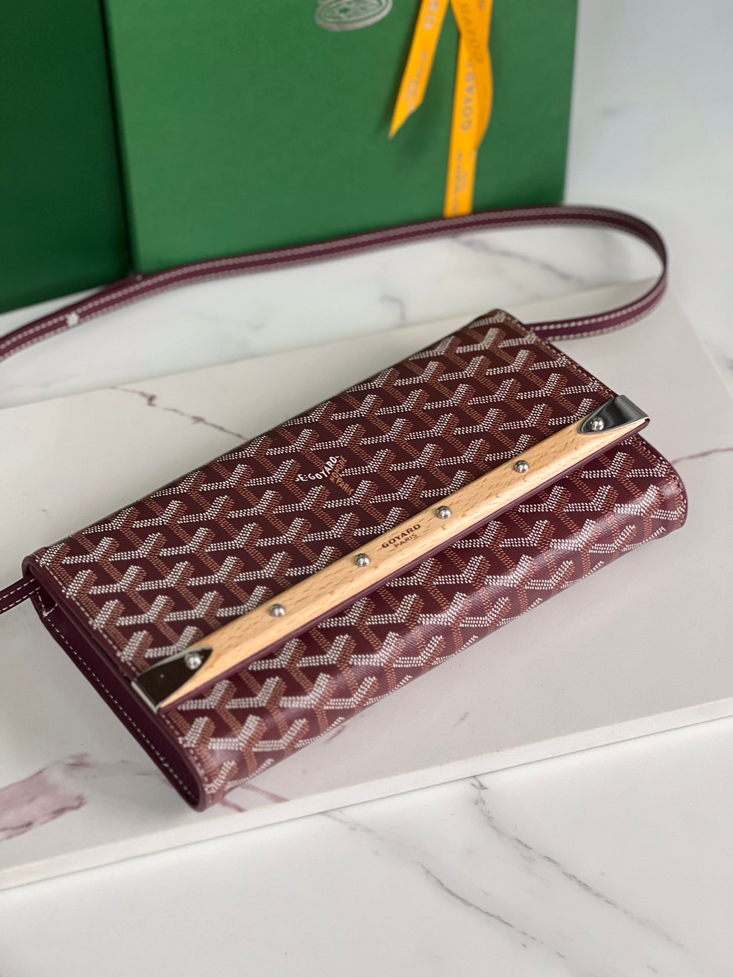 GOYARD MONTE-CARLO PM CLUTCH 25 IN WINE RED GOYARDINE CANVAS