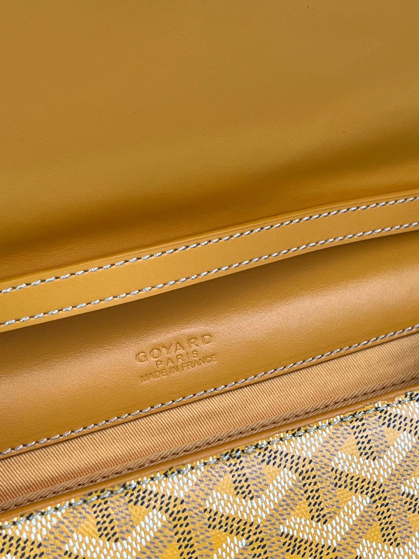 GOYARD MONTE-CARLO PM CLUTCH 25 IN YELLOW GOYARDINE CANVAS