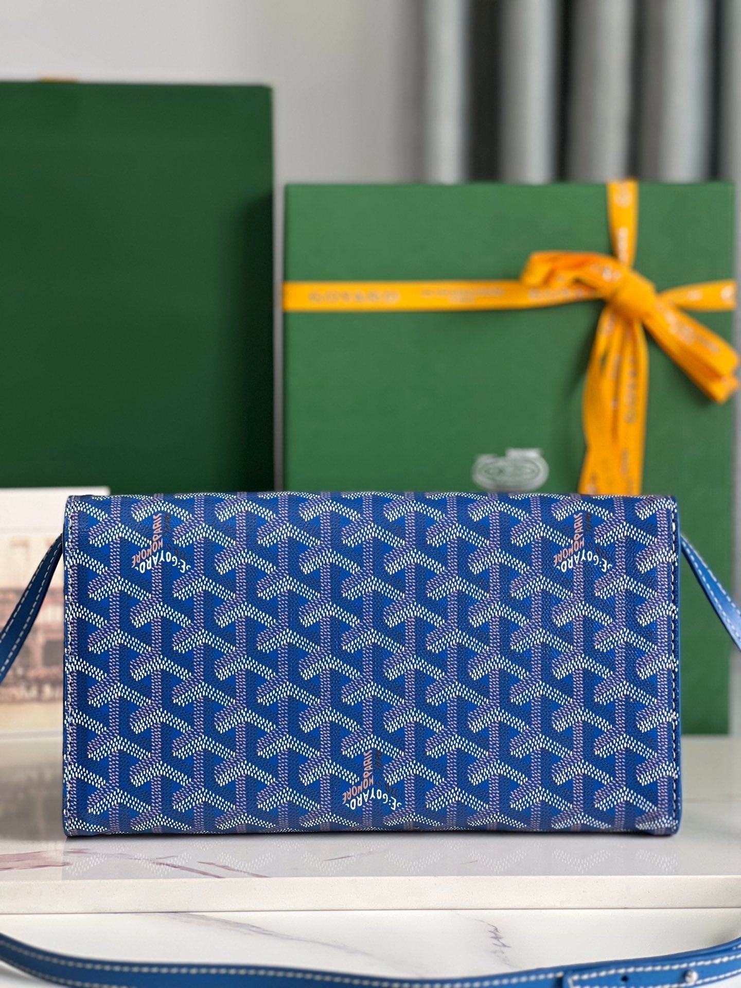 GOYARD MONTE-CARLO PM CLUTCH 25 IN SAPPHIRE BLUE GOYARDINE CANVAS