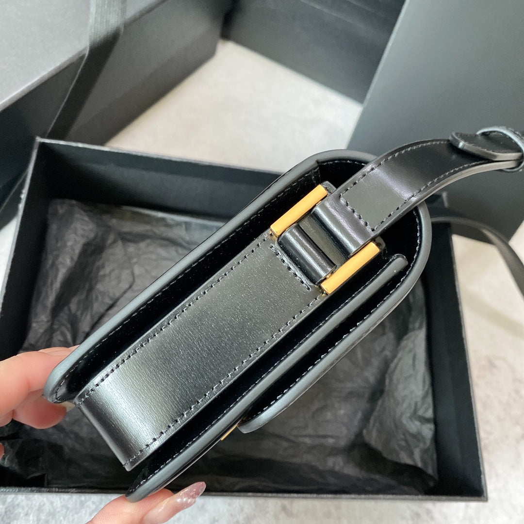 SAINT LAURENT SOLFERINO SMALL SATCHEL 19 IN BLACK CALFSKIN GOLD LOGO