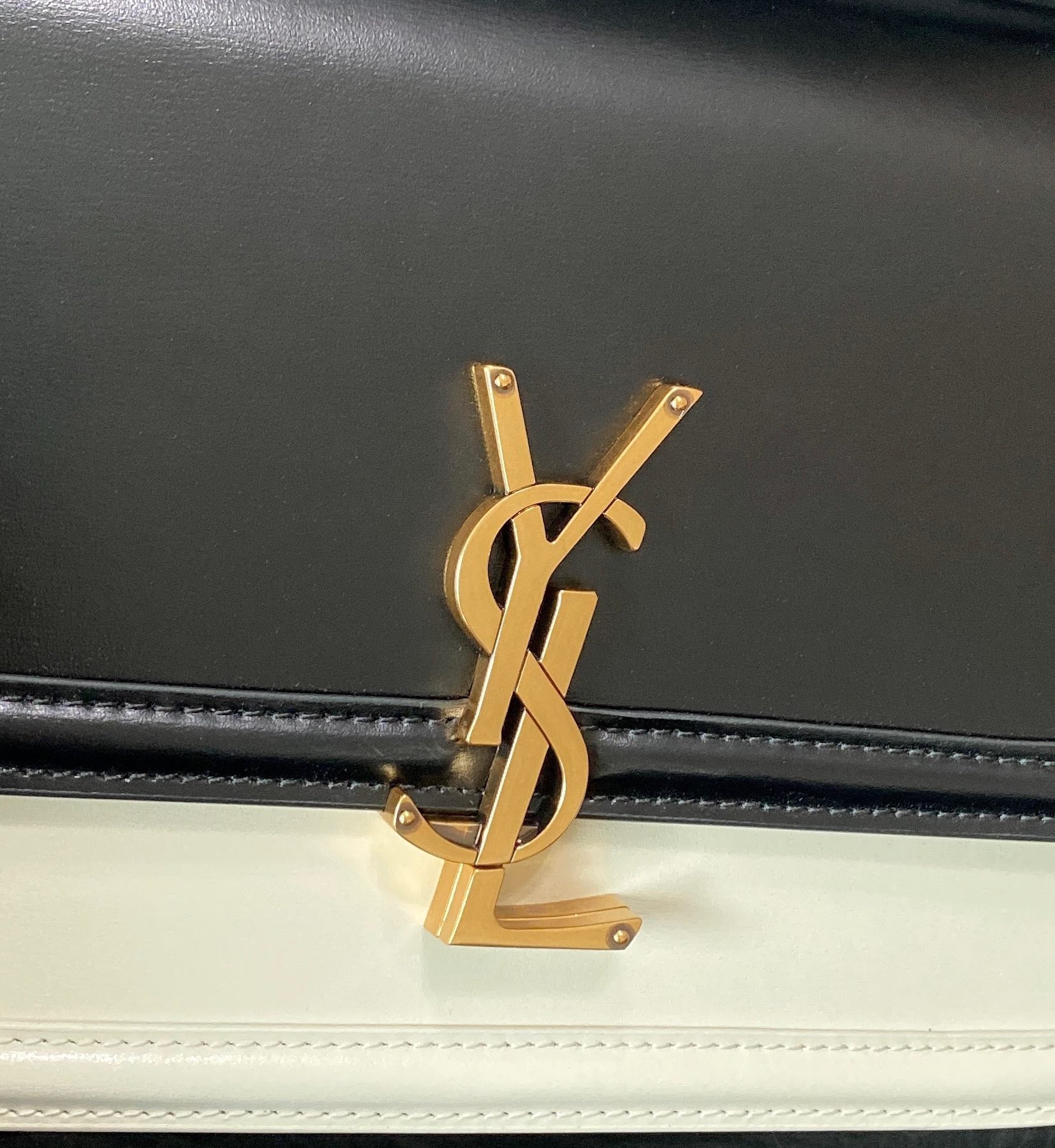 SAINT LAURENT SOLFERINO MEDIUM SATCHEL 23 IN BLACK MIX WHITE CALFSKIN GOLD LOGO