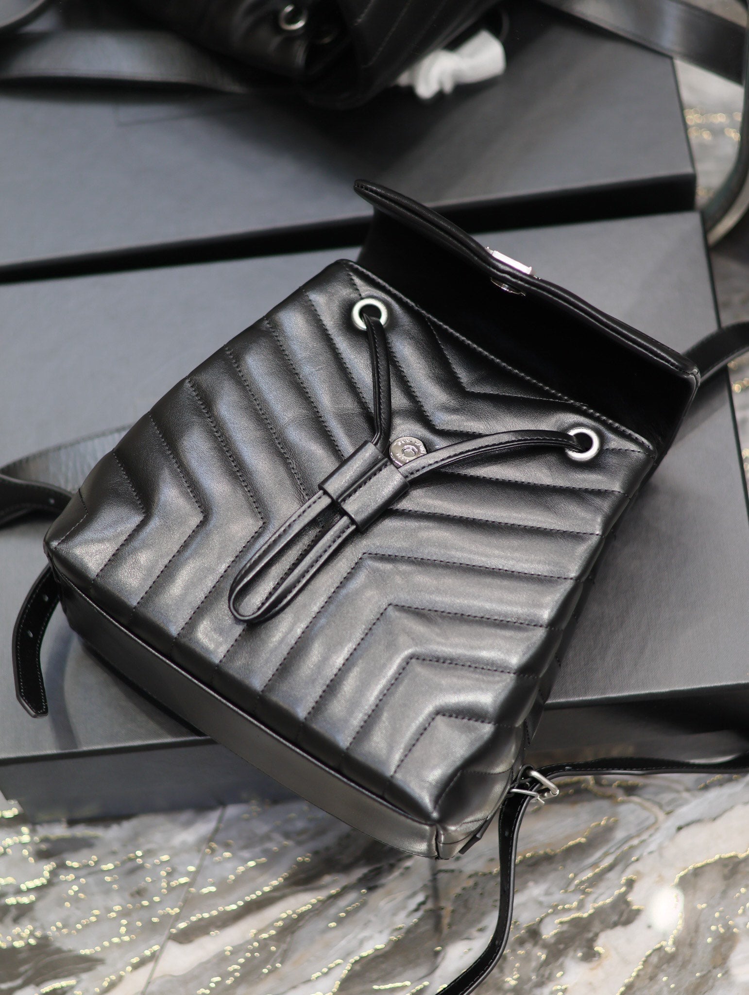 SAINT LAURENT LOU BACKPACK 26 IN BLACK QUILTED CALFSKIN SILVER HARDWARE