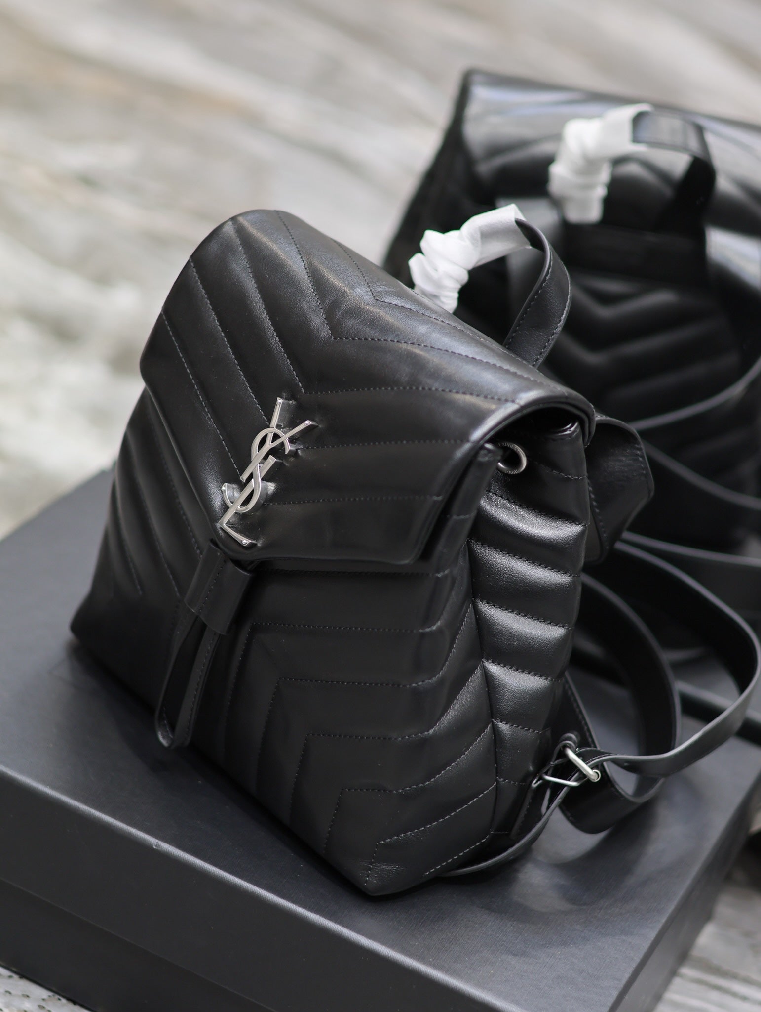 SAINT LAURENT LOU BACKPACK 26 IN BLACK QUILTED CALFSKIN SILVER HARDWARE