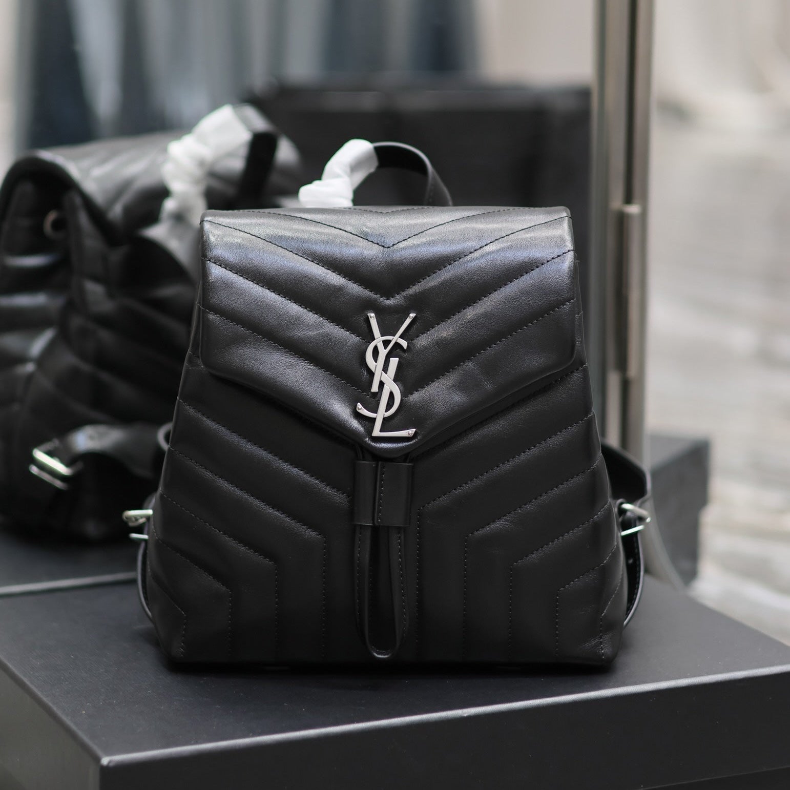 SAINT LAURENT LOU BACKPACK 26 IN BLACK QUILTED CALFSKIN SILVER HARDWARE