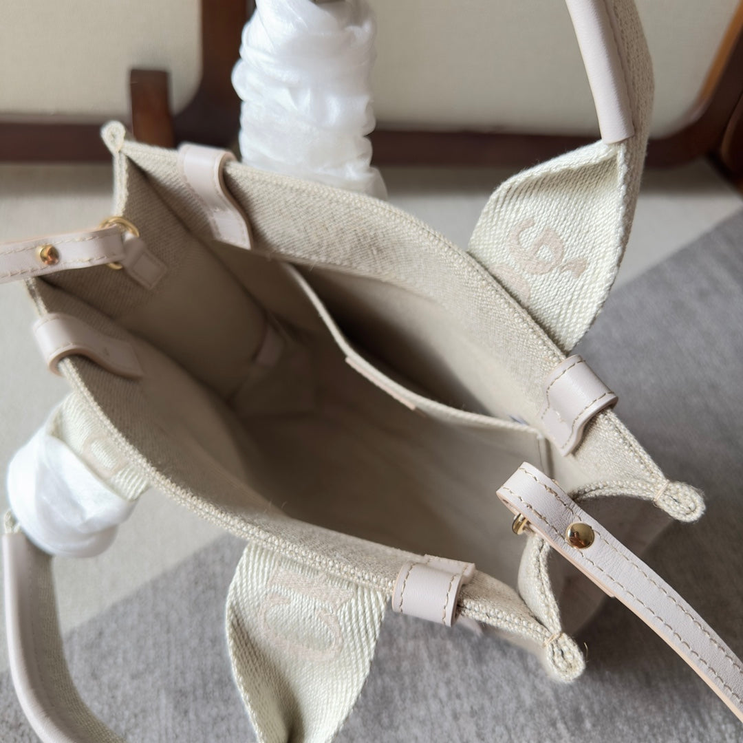 CHLOE SMALL WOODY TOTE BAG 26.5 IN BEIGE LINEN CANVAS WEBBING LOGO EMBROIDER COTTON WHITE CALFSKIN