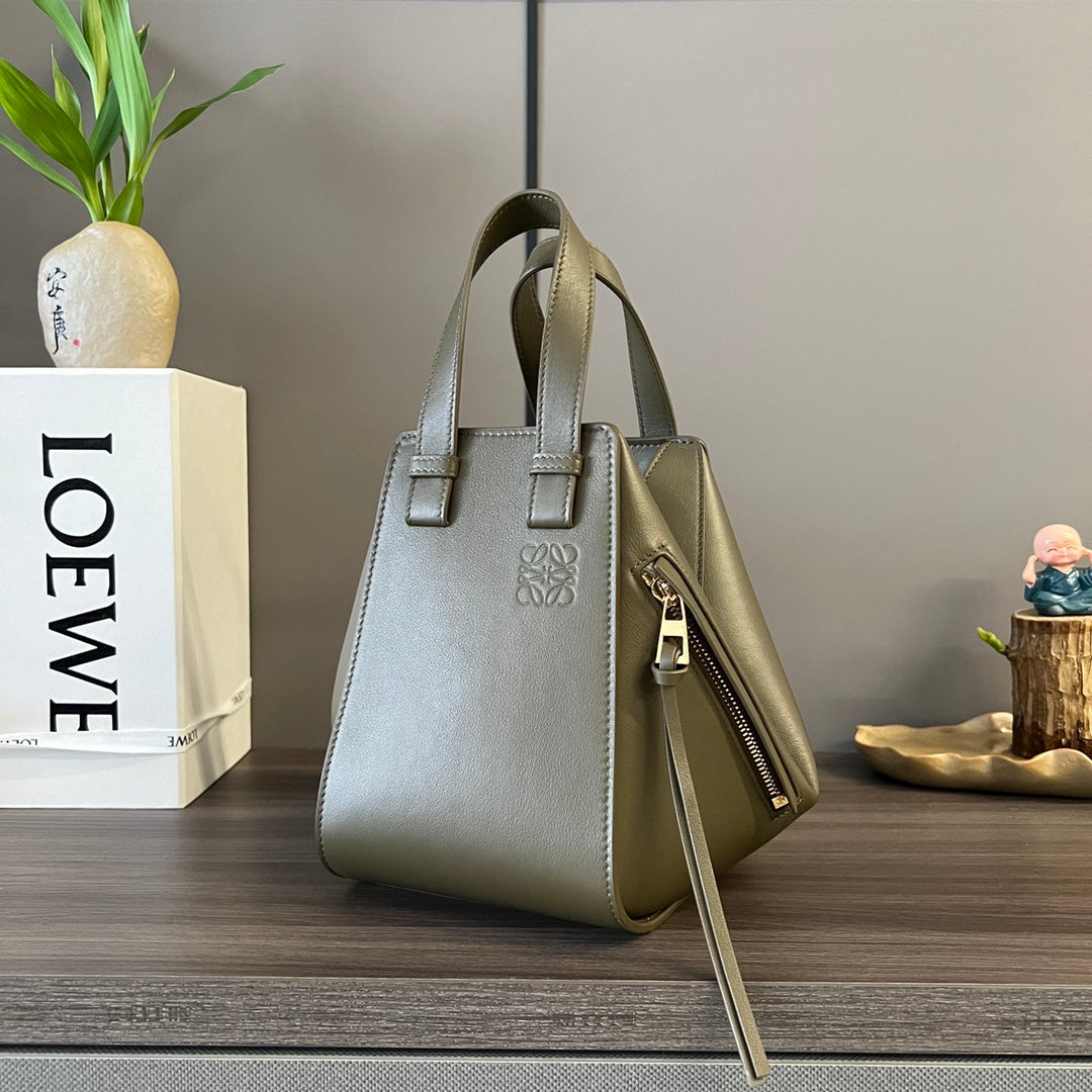 LOEWE LOE 20 HAMMOCK COMPACT BAG IN ARMY GREEN CALFSKIN