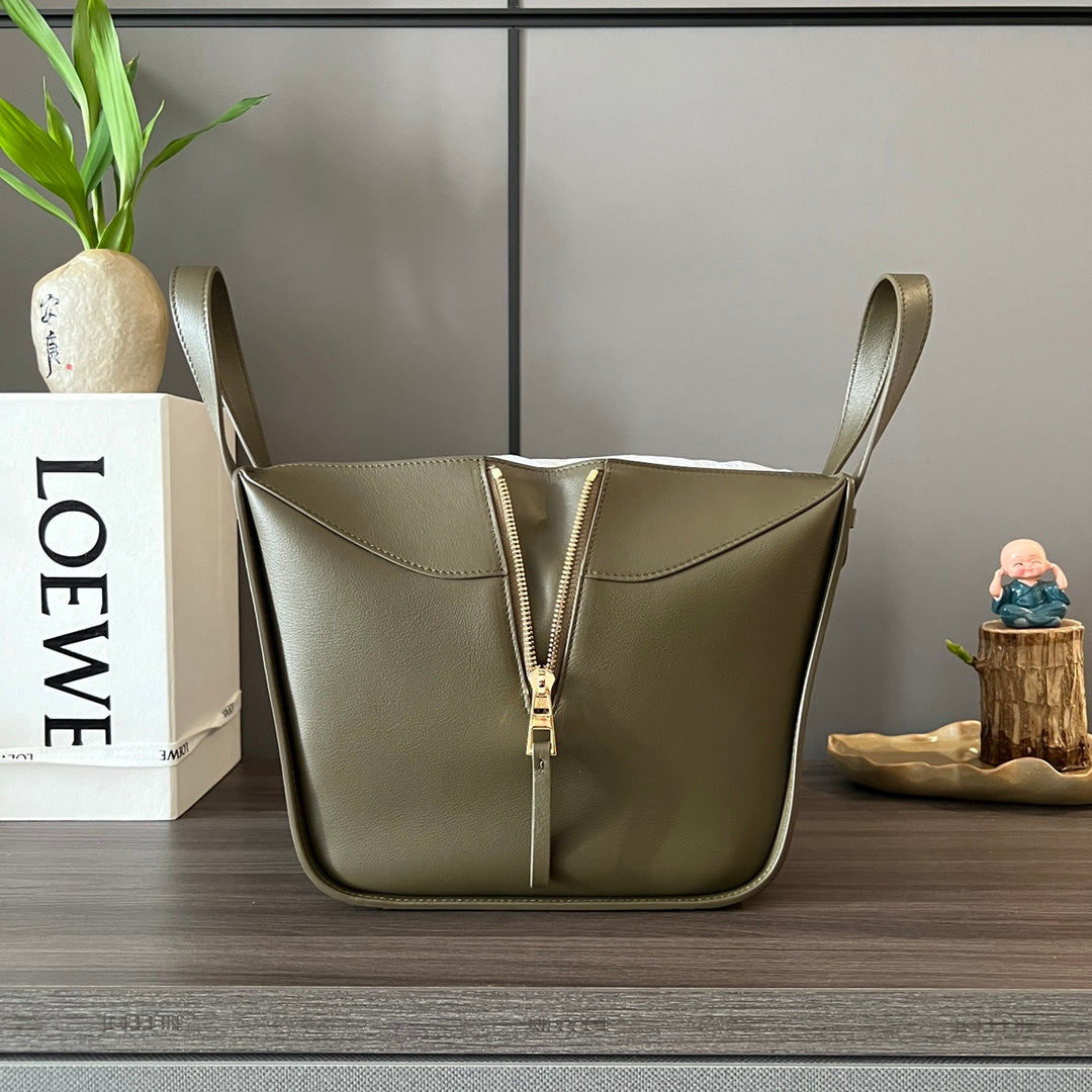 LOEWE LOE 20 HAMMOCK COMPACT BAG IN ARMY GREEN CALFSKIN