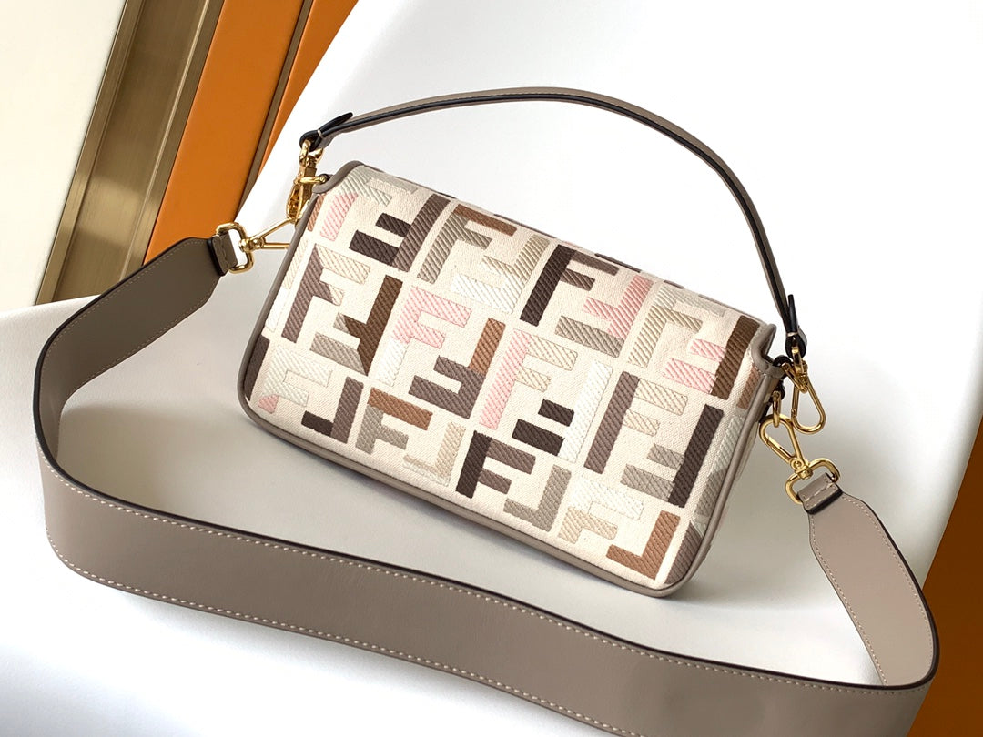 FENDI Fend Baguette White Brown and Multicolour Canvas Bag 27 with FF Embroidery Ghw
