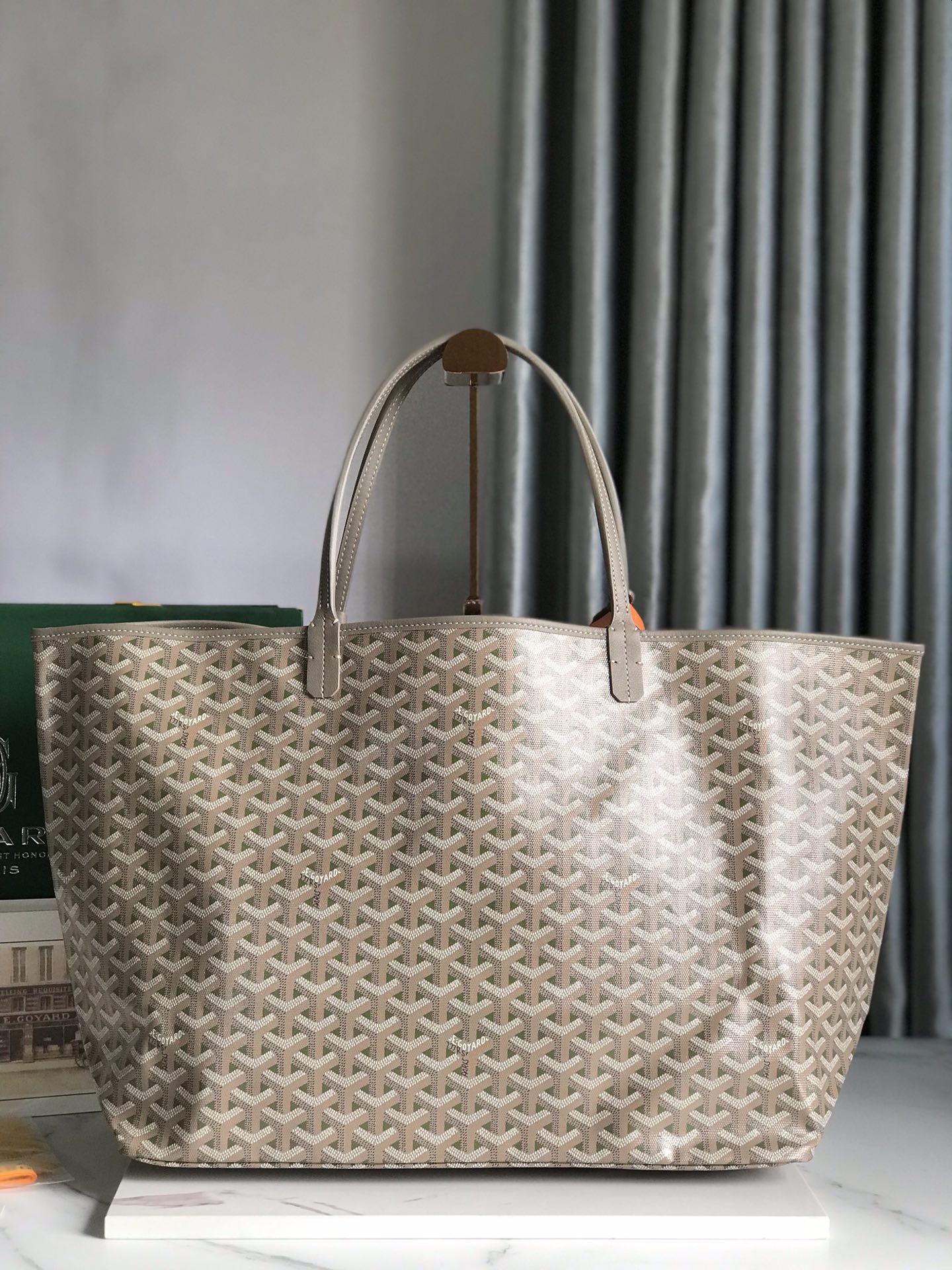 GOYARD SAINT LOUIS PM 40 IN GREY MIX GREEN GOYARDINE CANVAS AND CALFSKIN