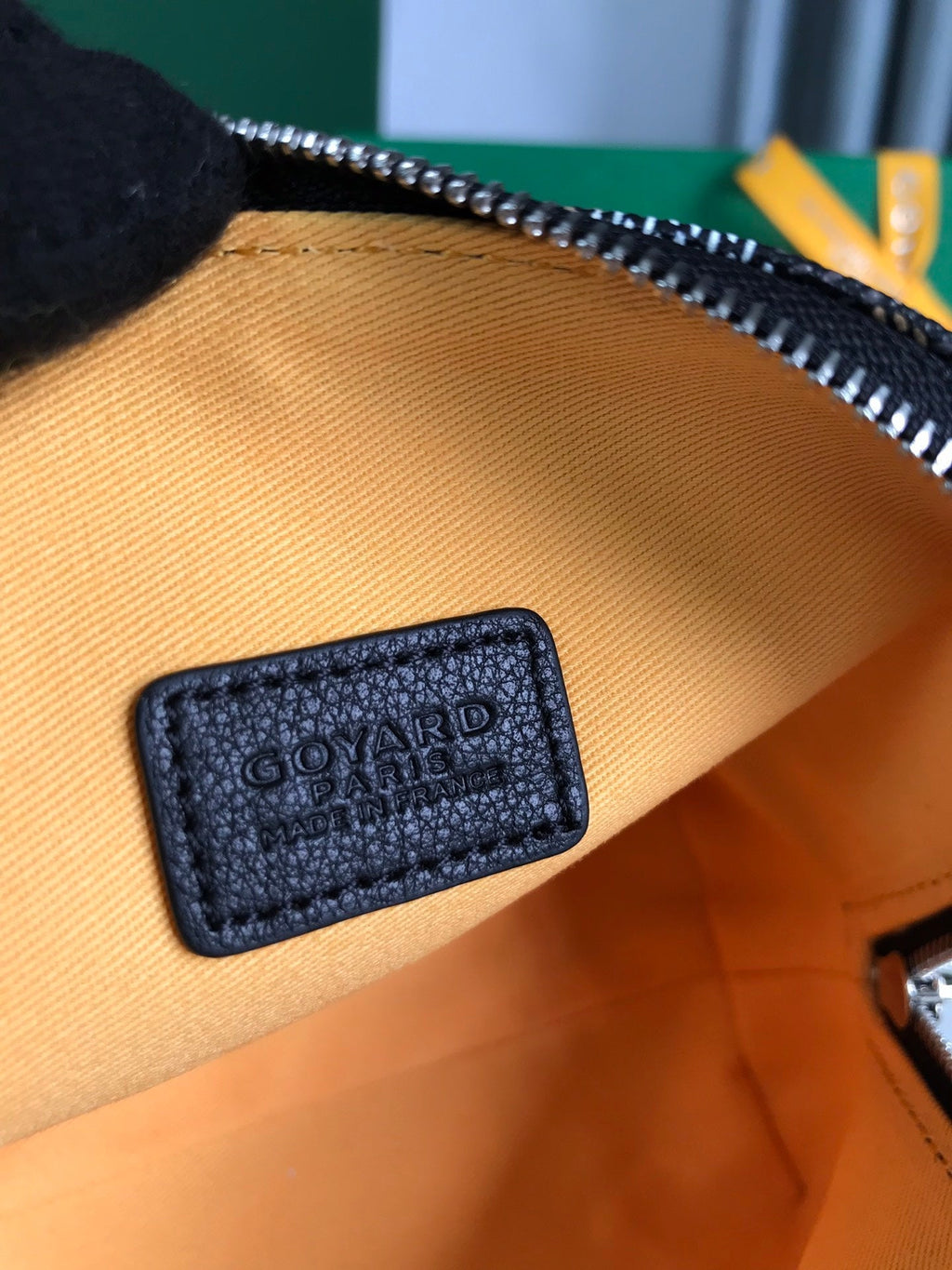 GOYARD VENDÔME COSMETIC POUCH 17 IN BLACK GOYARDINE CANVAS AND CALFSKIN TRIM
