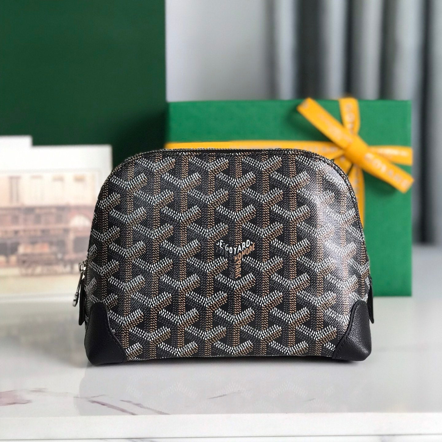 GOYARD VENDÔME COSMETIC POUCH 17 IN BLACK GOYARDINE CANVAS AND CALFSKIN TRIM