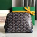 GOYARD VENDÔME COSMETIC POUCH 17 IN NAVY BLUE GOYARDINE CANVAS AND CALFSKIN TRIM