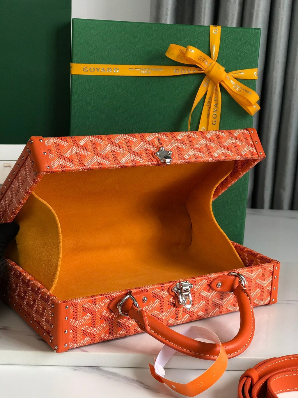 GOYARD GRAND HÔTEL TRUNK BAG 24 IN ORANGE GOYARDINE CANVAS AND CALFSKIN