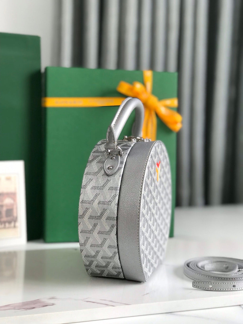 GOYARD THE ALTO HATBOX TRUNK BAG 18 IN GRAY GOYARDINE CANVAS