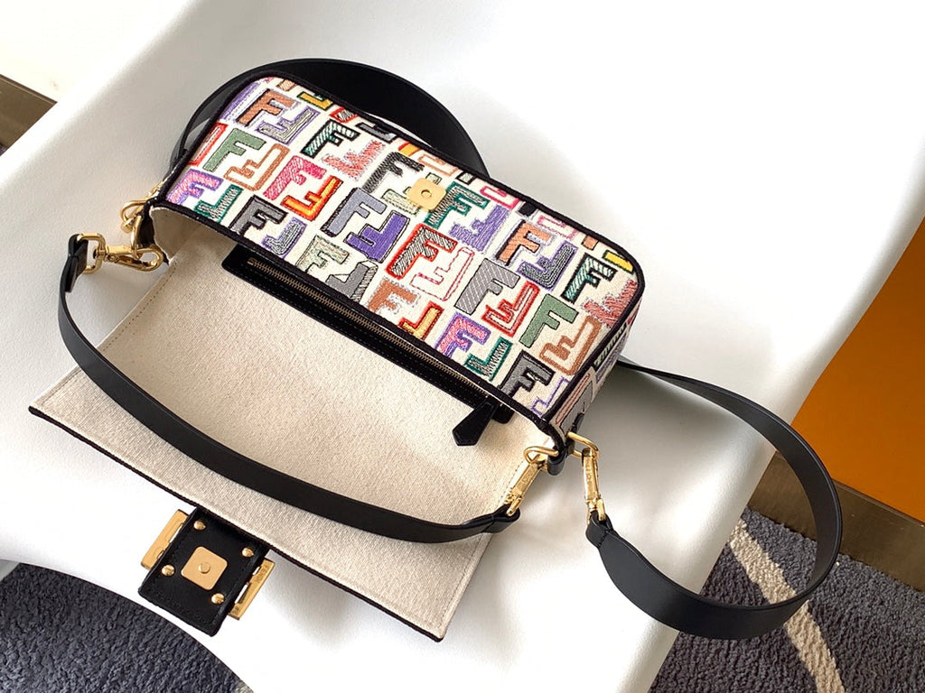 FENDI Fend Baguette Black and Multicolour Canvas Bag 27 with FF Embroidery Ghw