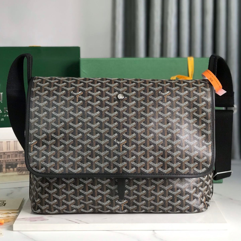 GOYARD CITADIN MESSENGER BAG 39 IN BLACK GOYARDINE CANVAS