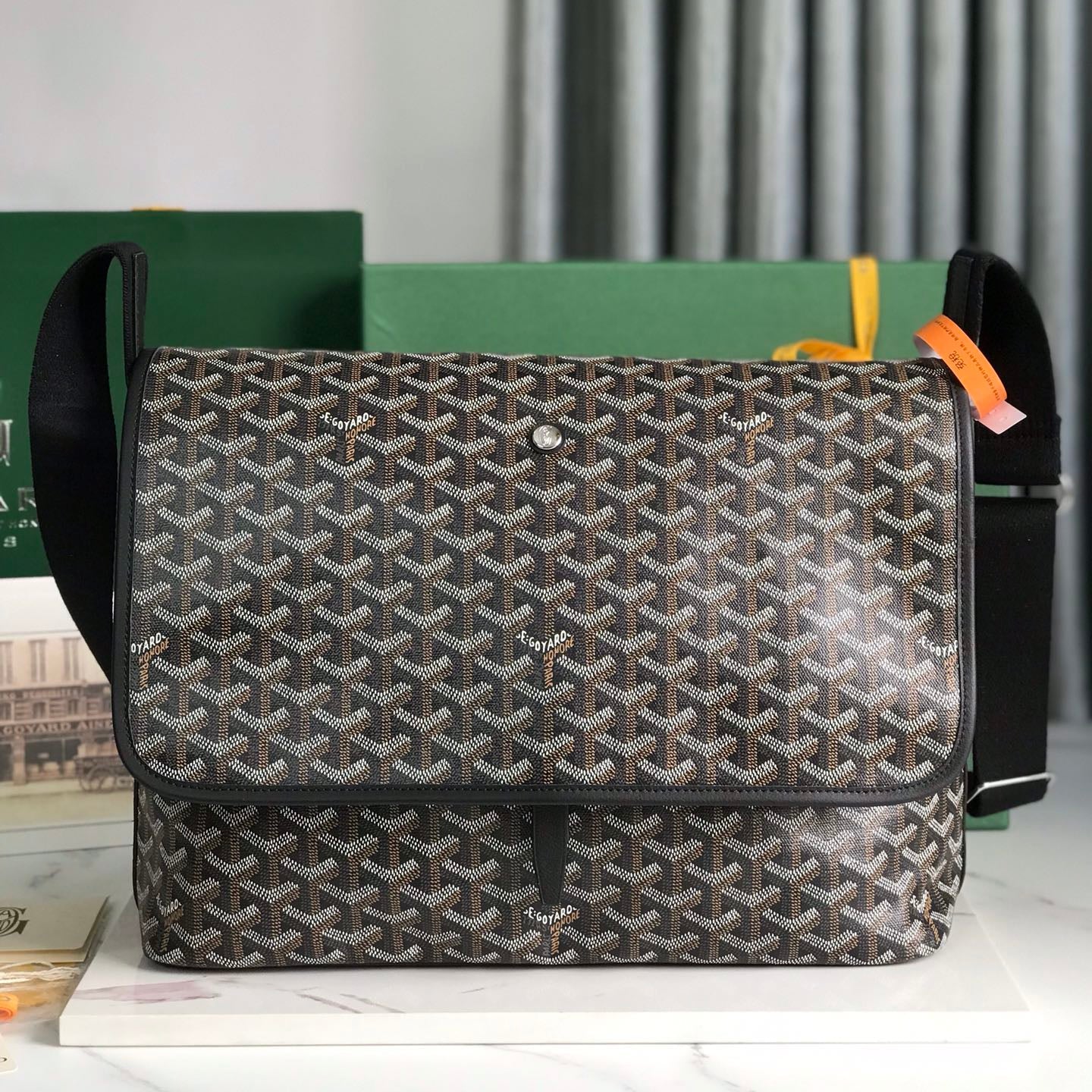 GOYARD CITADIN MESSENGER BAG 39 IN BLACK GOYARDINE CANVAS