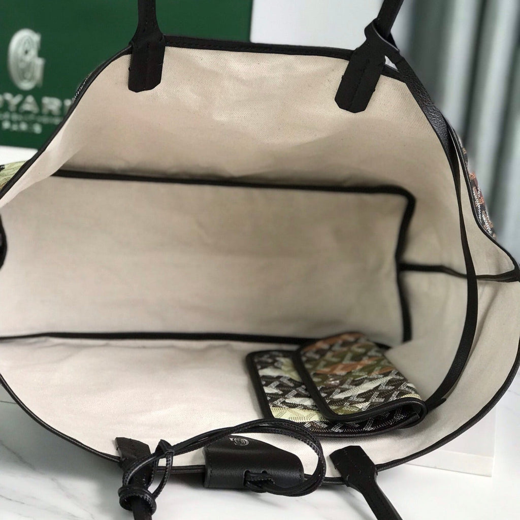 GOYARD SAINT LOUIS PM BAG 34 IN GREEN LETTRES CAMOUFLAGE GOYARDINE CANVAS