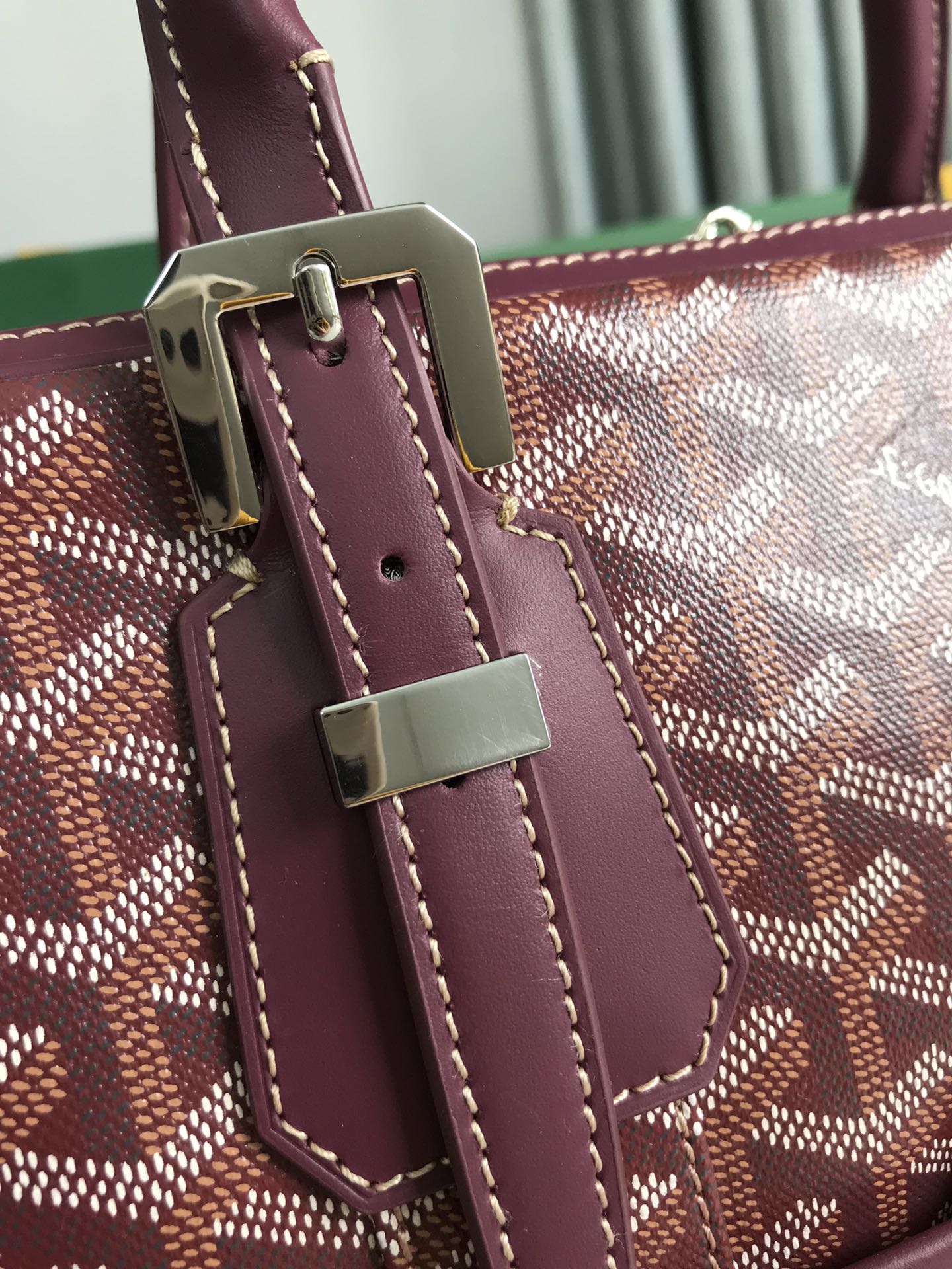 GOYARD AMBASSADE DOCUMENT CASE 35 IN WINE RED GOYARDINE CANVAS